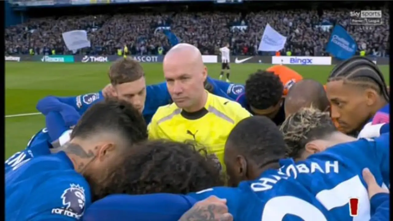 أرسنال يتجاوز إيفرتون وتصرف غريب من تشيلسي يثير الجدل في الدوري الإنجليزي